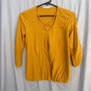 ✨Long Sleeve Yellow Mustard Shirt✨